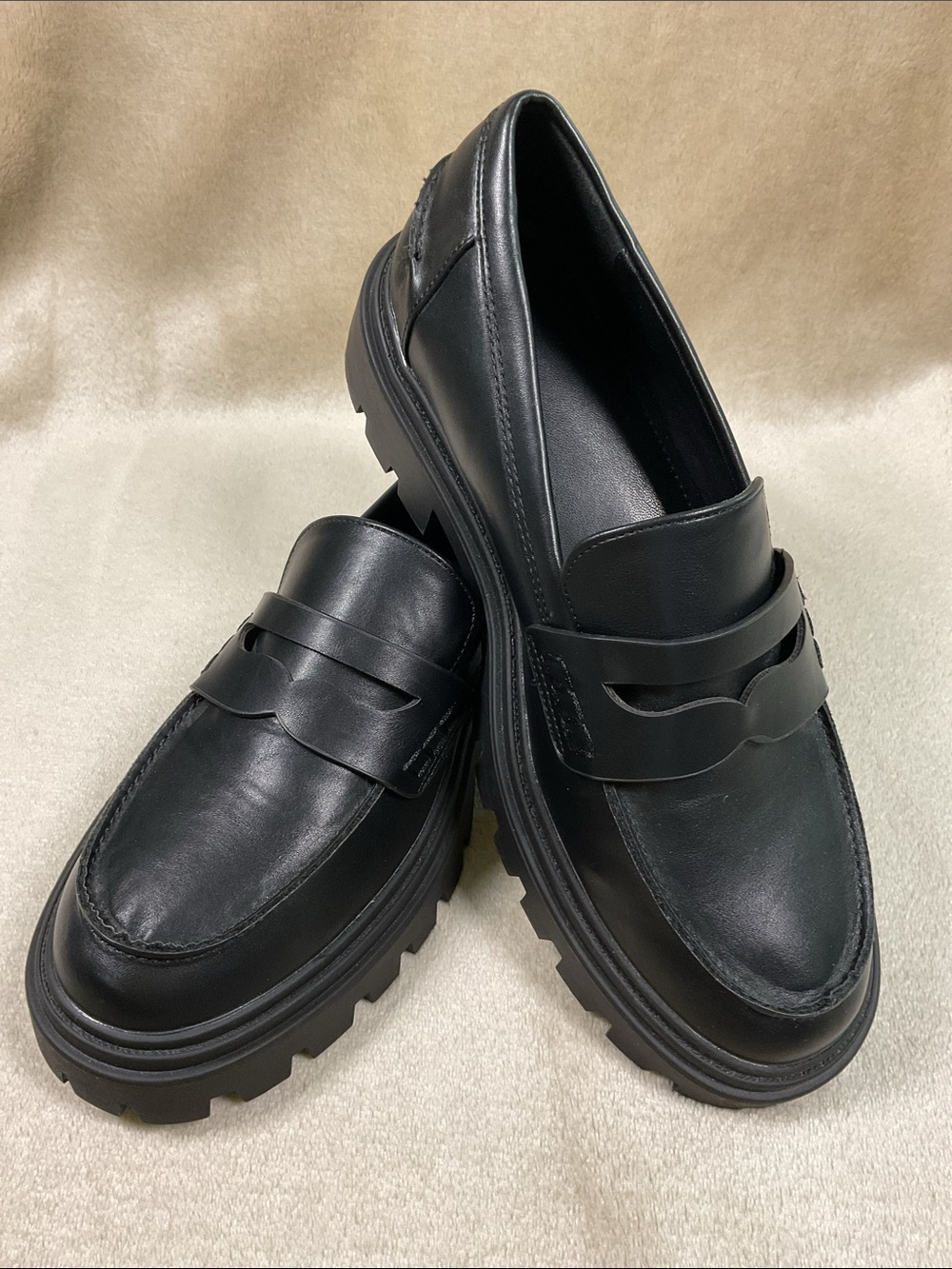 Women’s JF Black Leather Penny Loafers with Lug Sole Size 7.5
